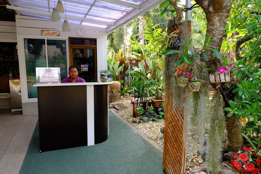 Baan Issara Boutique Hotel Nan Esterno foto