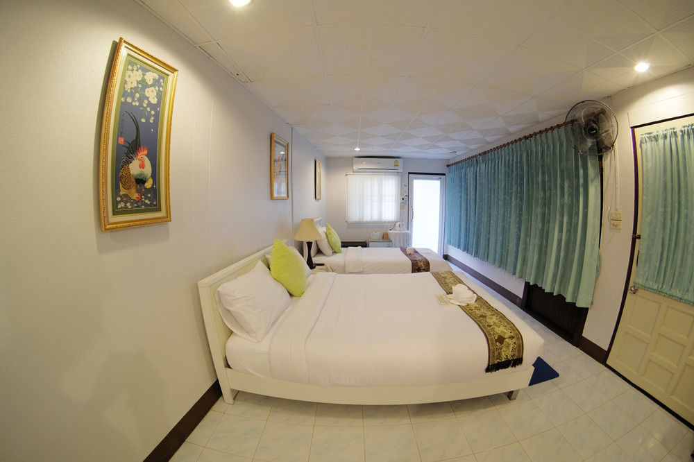 Baan Issara Boutique Hotel Nan Esterno foto