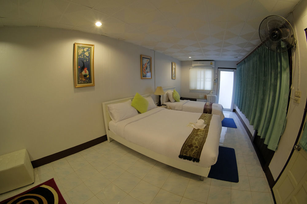Baan Issara Boutique Hotel Nan Esterno foto