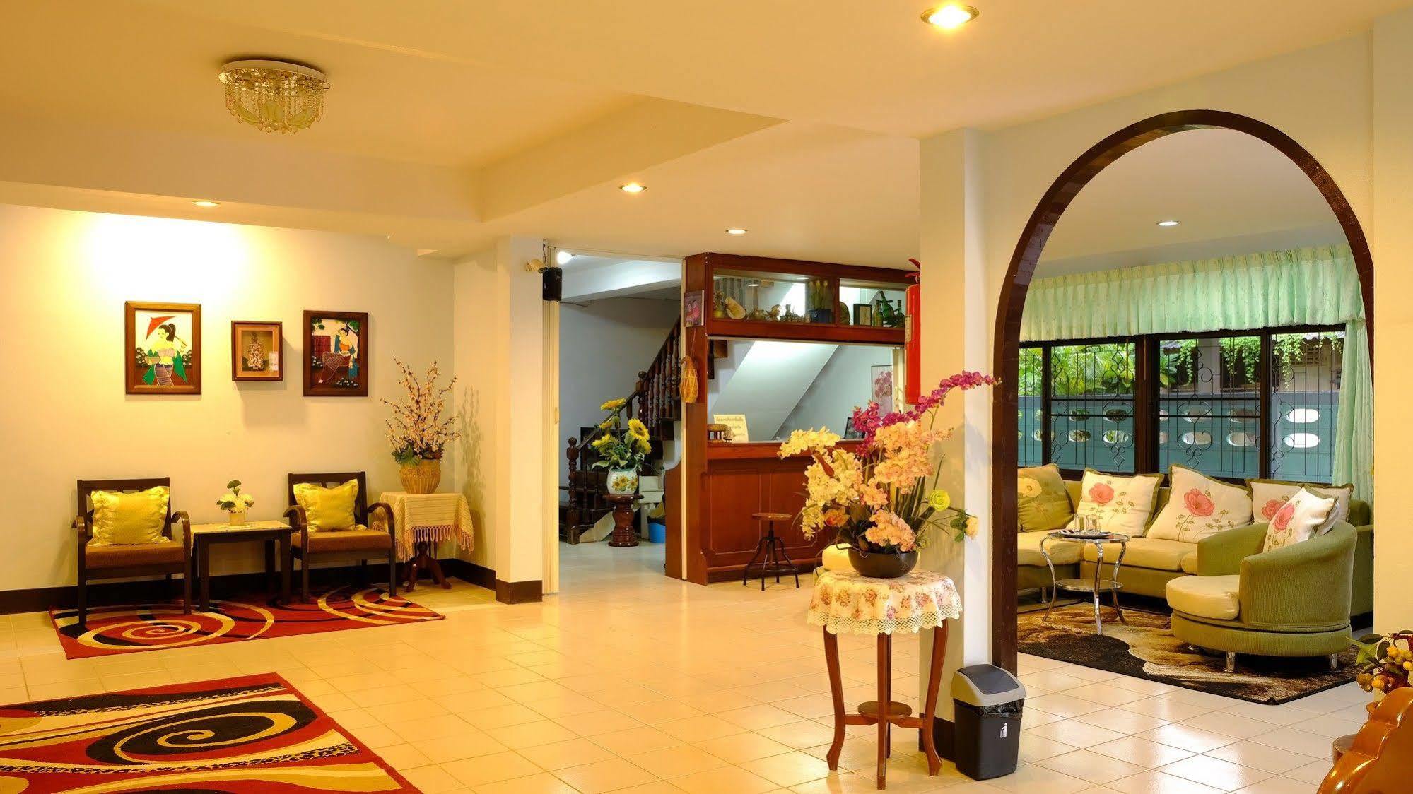Baan Issara Boutique Hotel Nan Esterno foto