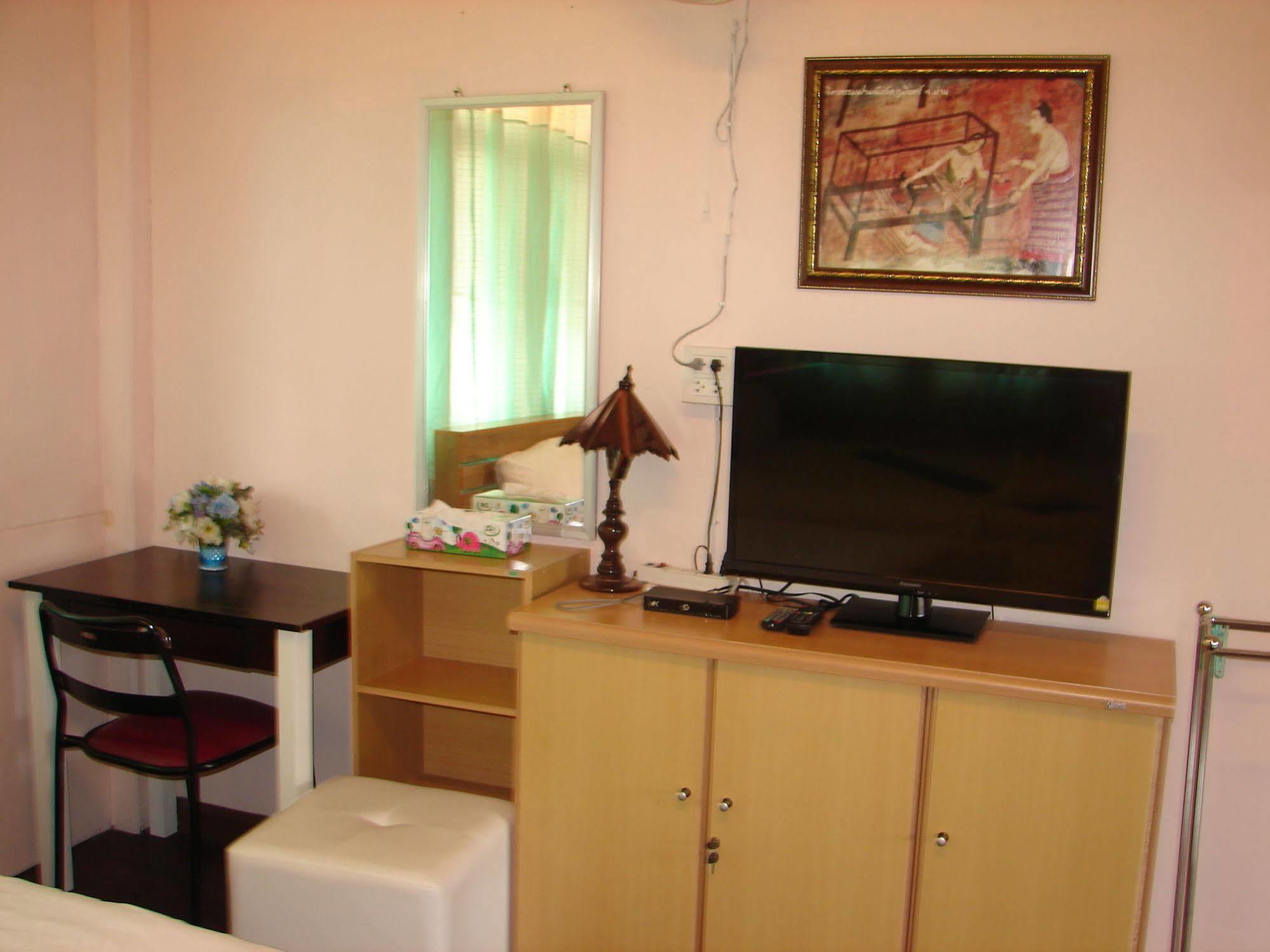 Baan Issara Boutique Hotel Nan Esterno foto